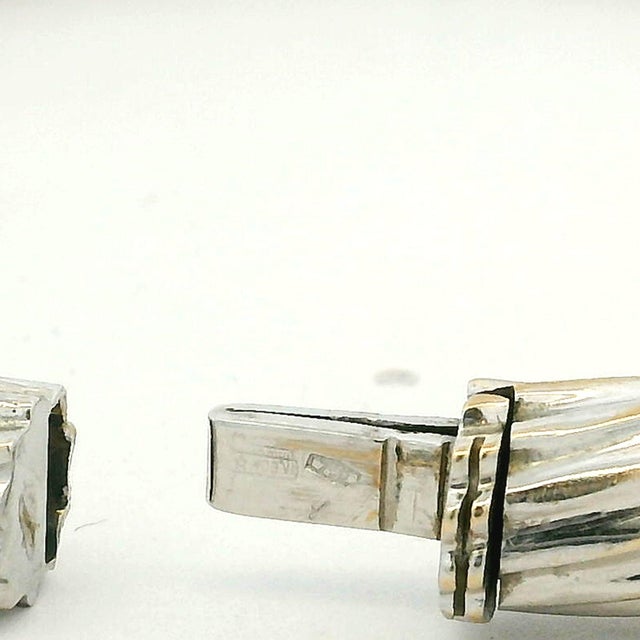 Metal Circa 1980 Italian 18k Two-Tone Gold Torsade Bangle Bracelet Set For Sale - Image 7 of 13