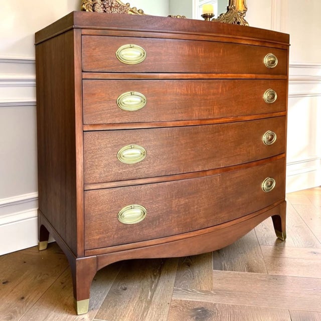 Hepplewhite Vintage White Fine Furniture Bow Front Bachelor Chest | Dresser | Federal Style For Sale - Image 3 of 11