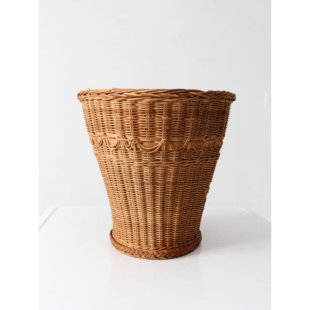 Farmhouse Vintage Woven Wicker Basket For Sale - Image 3 of 12