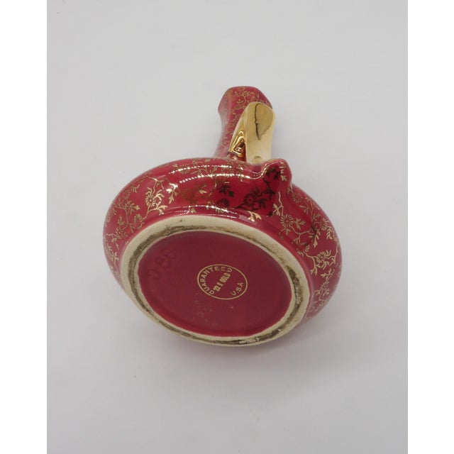 Hollywood Regency 22k Gold Usa Crimson Vase | Mid Century Hollywood Regency | Chintz Floral Twin Handle For Sale - Image 3 of 7