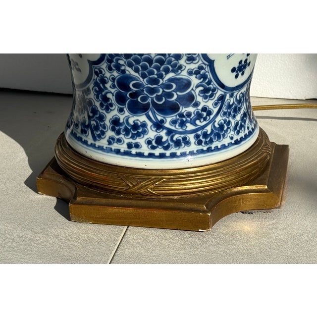 Mid 19th Century 19c. Chinese Blue and White Lamp With Custom Shade For Sale - Image 5 of 18