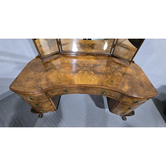 Queen Anne Dressing Table, 1920 For Sale - Image 12 of 15