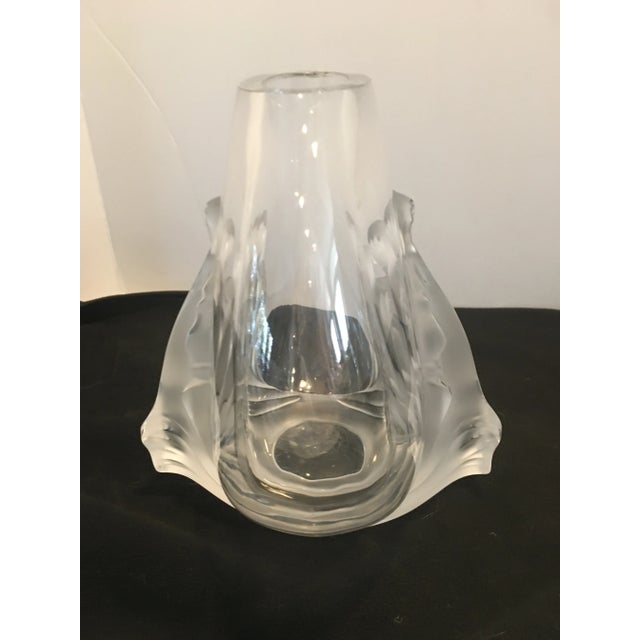 1950s Lalique France Garance Frosted Fish Vase For Sale - Image 10 of 13