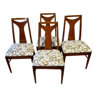 Mid 20th Century Mid-Century Modern Set of Four Chairs For Sale