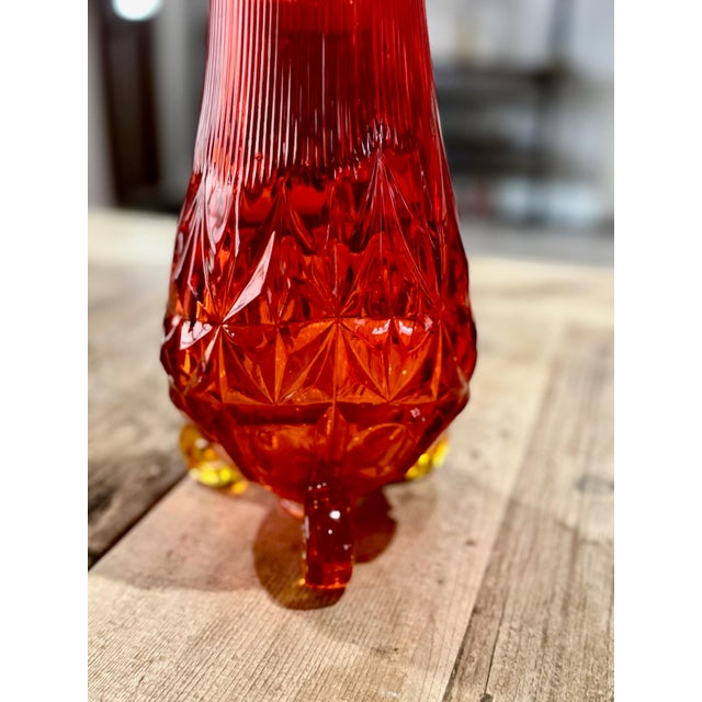 Vintage Le Smith Amberina 3-Wheeler Diamond Ribbed Swung Vase - Mid Century Modern - 19.5"h For Sale In New York - Image 6 of 10