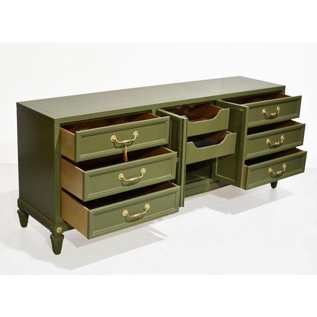 Mid Century Traditional Dresser Sideboard by Union National Jamestown Ny in Green - Newly Painted For Sale - Image 9 of 14