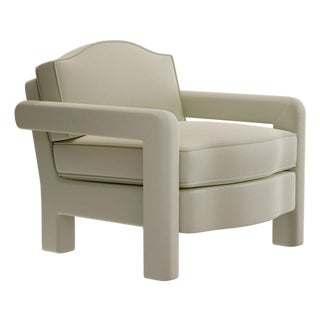 Nougat Boucle Elio Lounge Chair by Ceraudo For Sale