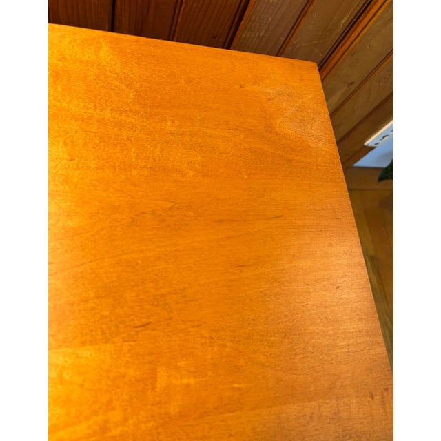 1950s Mid-Century Paul McCobb Planner Group 8 Drawer Lowboy Dresser Winchendon Furniture Co. For Sale - Image 16 of 17