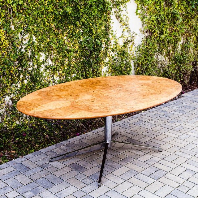 Vintage 1960s Florence Knoll Attributed X Base Burl Wood Dining or Conference Table For Sale - Image 10 of 12