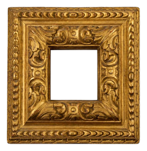 18th Century Italian Frame in Carved and Gilded Wood