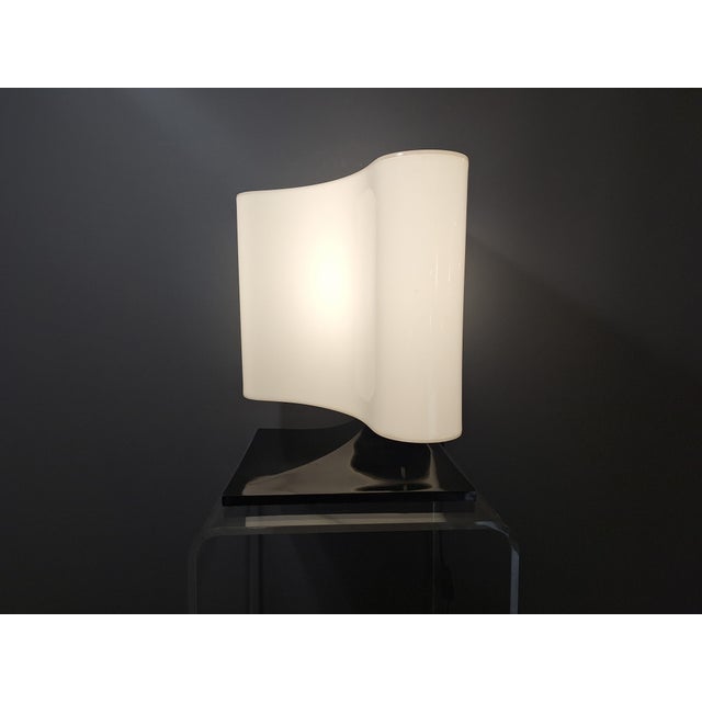 Vintage Model Ambasciata Table Lamp by Vittorio Introini for Stilnovo, 1960s For Sale - Image 6 of 6