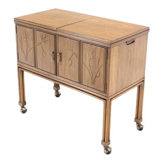 Vintage Mid Century Flip-Top Bar Cart Server For Sale