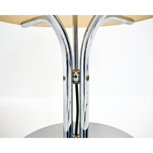 Quadrifoglio Table Lamp by Ufficio Progetti for Guzzini, 1970s For Sale - Image 9 of 14