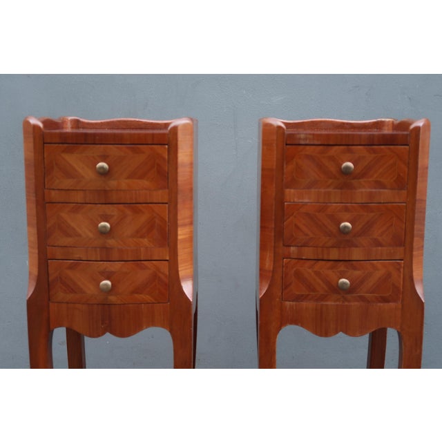 1930s 1930s Very Elegant Set of Two Narrow Rosewood French Louis XV Style Side Tables Nightstands. For Sale - Image 5 of 18
