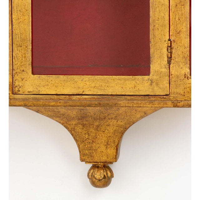 Italian Neoclassical Style Giltwood Wall-Hanging Vitrine Cabinet For Sale - Image 4 of 9