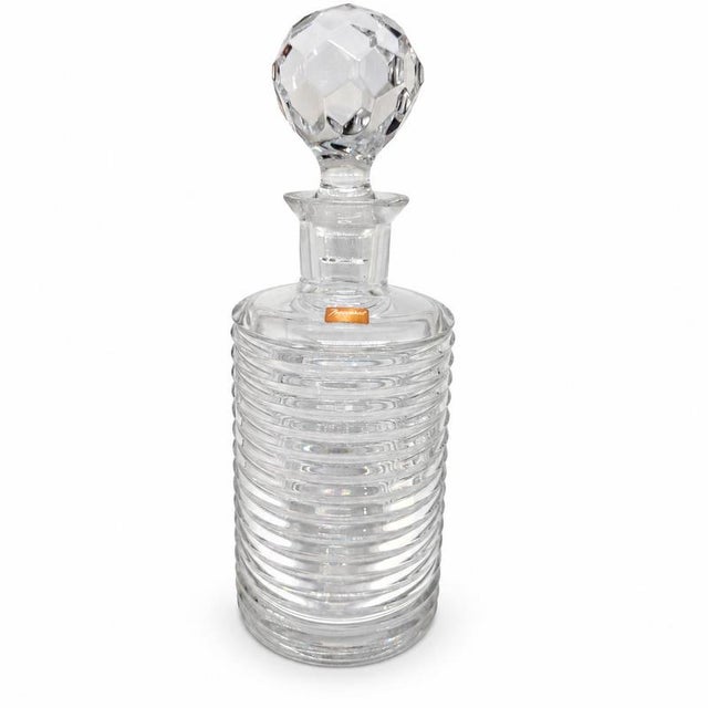 Crystal Whisky Bottle and Glasses from Baccarat, Set of 6 For Sale - Image 5 of 9