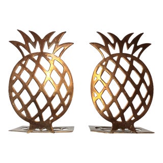 Vintage Brass Reticulated Pineapple Cutout Detail Bookends Set of Two For Sale