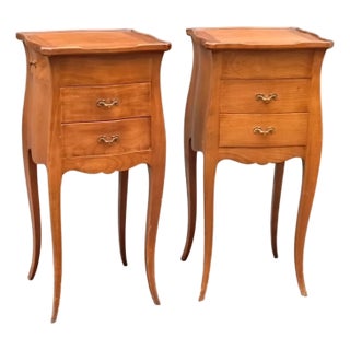 1950s Set of Two French Louis XV Style Nightstands. For Sale
