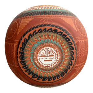 Late 20th Century Native American Navajo Signed Etched Pottery
