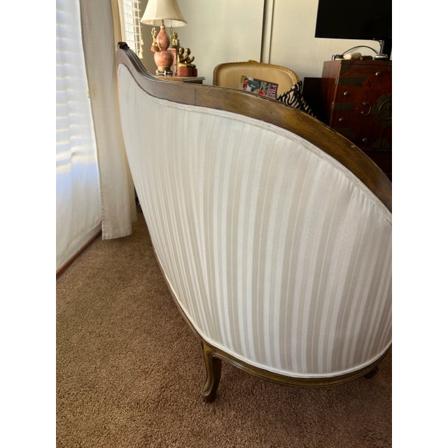 Textile 1940s French Style White Settee For Sale - Image 7 of 10
