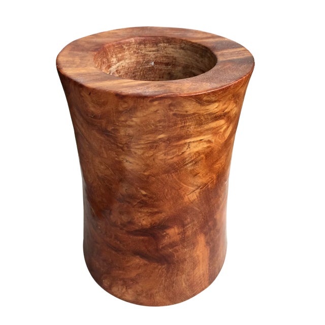 A scholars brush pot made of gorgeous burled Huali wood. One of several precious objects that would have adorned a high...