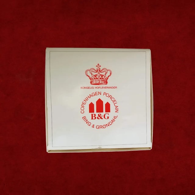 Blue 1980s Vintage Bing and Grondahl Porcelain Mother's Day Decorative Plates - Set of 4 For Sale - Image 8 of 9