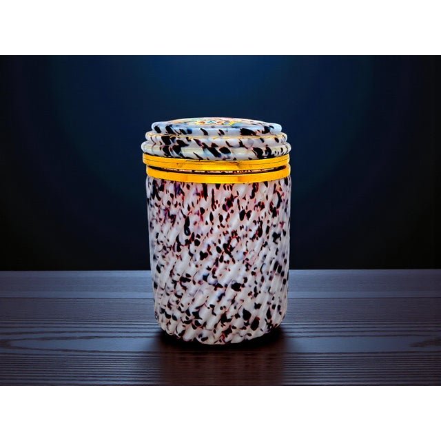 French Opaline Glass Jewelry Box with Marble Effect, 1890s For Sale - Image 6 of 7