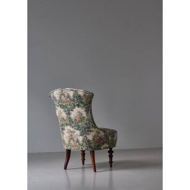 Wood Scandinavian Emma Slipper Chair in Sanderson Textile, Early 20th Century For Sale - Image 7 of 18