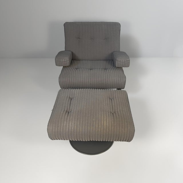 Italian mid-century modern armchair and pouf by Eugenio Gerli for Tecno, 1960s Armchair and pouf or chaise longue with a...