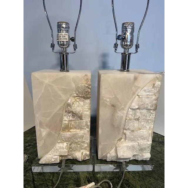 Gemstone Pair of Natural Quartz & Lucite Table Lamps With Shades For Sale - Image 7 of 12