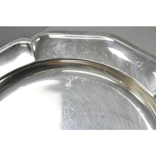 Silver Vintage International Silver Co 221 Modern Silver Plated 12" Platter Dish - Pair For Sale - Image 8 of 12