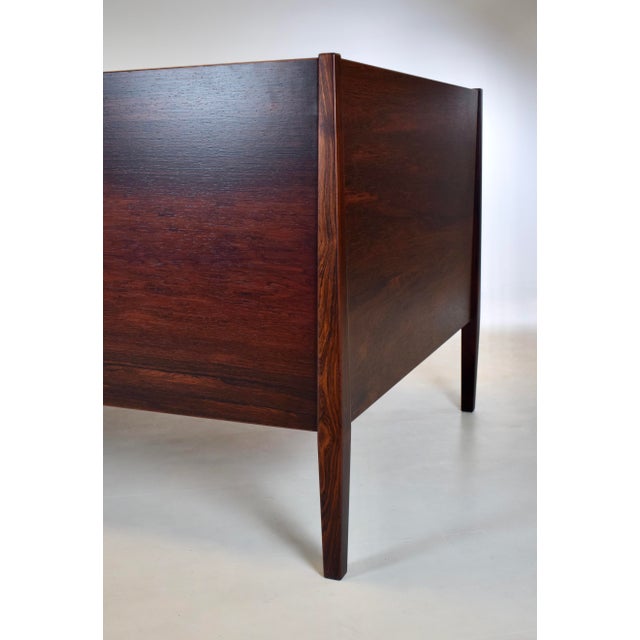 Rosewood Danish Mid-Century Daybed Sofa by Kai Winding for Poul Hundevad For Sale In Philadelphia - Image 6 of 12