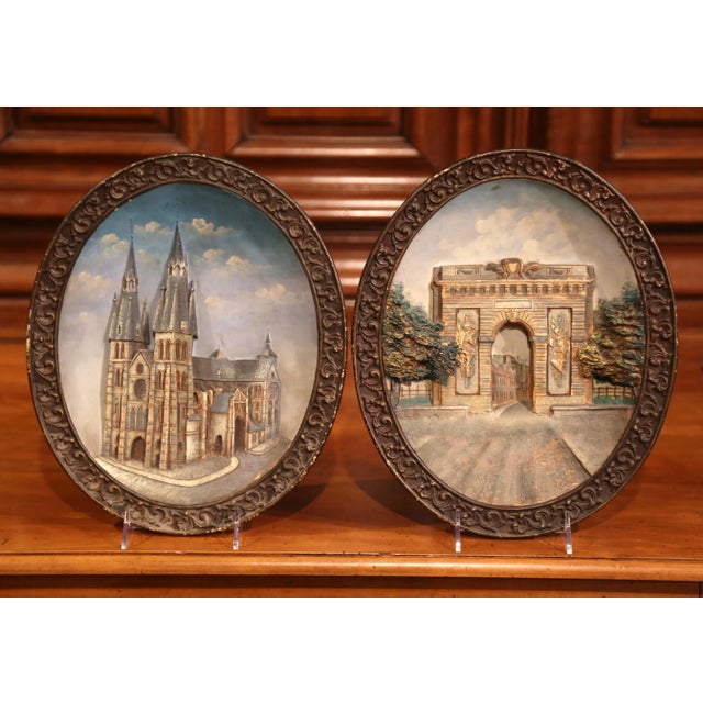 Early 20th Century Early 20th Century French Hand-Painted Oval Decorative Wall Platters - a Pair For Sale - Image 5 of 11