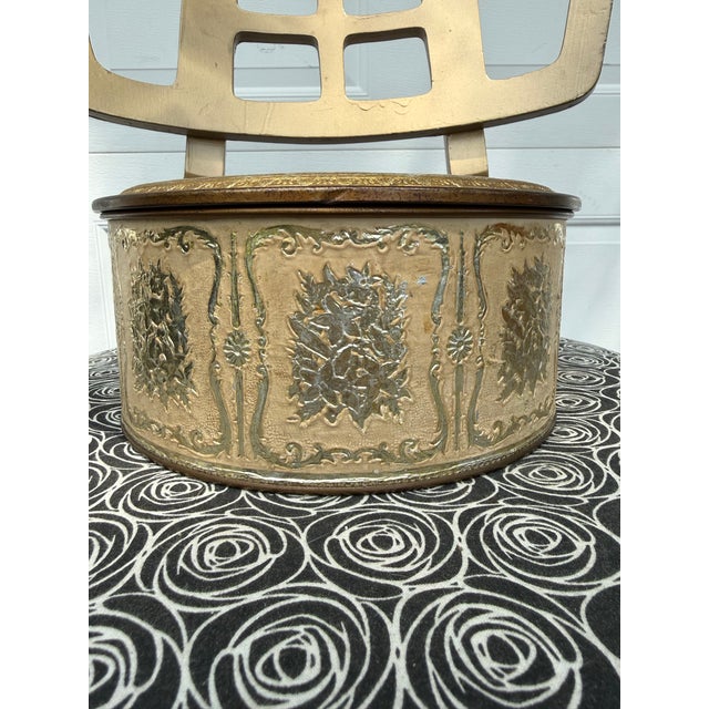 Vintage round Tin Container By Guildcraft New York USA Gold Cameo sewing box, measures 8” in diameter This item is in good...