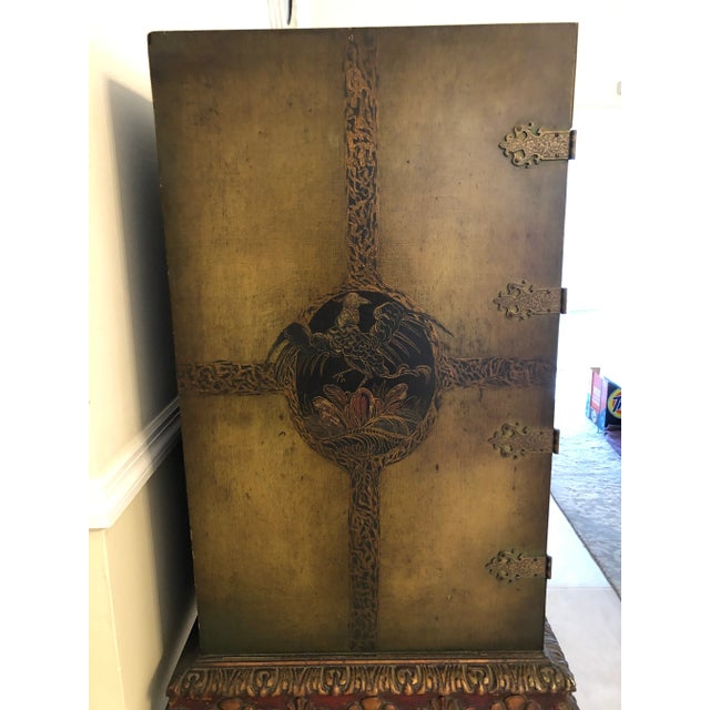 Japanese 19th Century Antique Japanese Chinoiserie Bar Cabinet For Sale - Image 3 of 11
