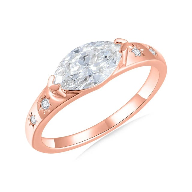 Metal Kai Vintage Starlight 2.04 CTW Marquise Lab Grown Diamond East-West Ring in 14k Gold (All Sizes Available) For Sale - Image 7 of 9
