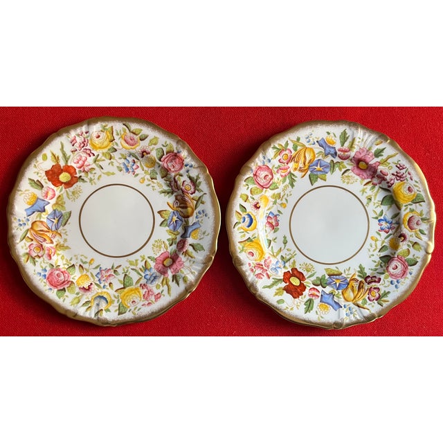 Mid 20th Century English Fine Bone China Floral 9 1/4" Porcelain Plates by Eaton and Hammersley - Set of 8 For Sale - Image 5 of 8