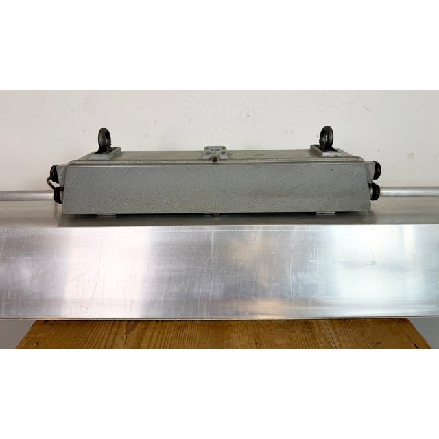Industrial Grey Tube Light from Elektrosvit, 1970s For Sale - Image 14 of 18