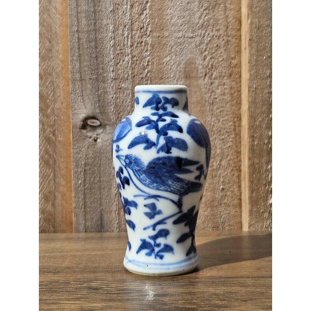 Antique Chinese Qing Dynasty Hand-Painted Porcelain Snuff Vase, 1800s For Sale - Image 10 of 18
