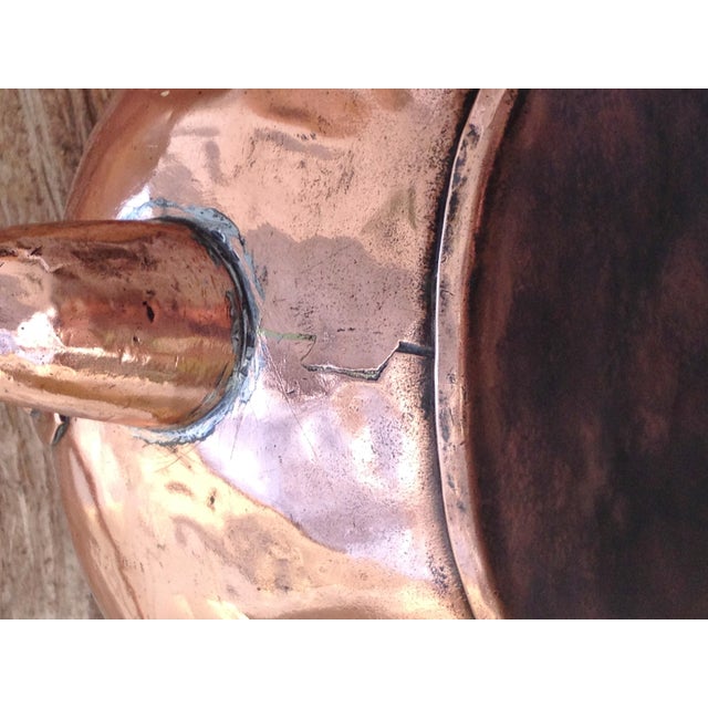 Large 19th C. Copper Water Kettle Pot Dovetailed For Sale In Los Angeles - Image 6 of 8