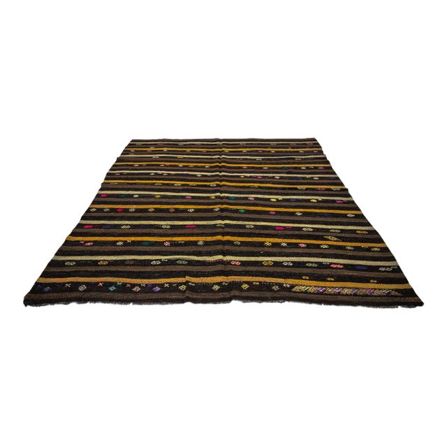 1960s Vintage Kilim Rug- 7′8″ × 8′6″ For Sale