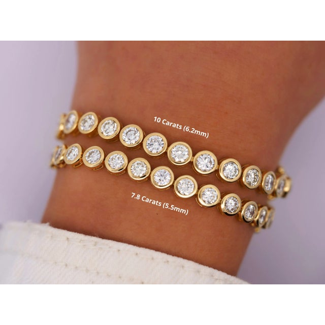 7.8-10 Carat Natural Diamond Bezel Set 18k Gold Tennis Bracelet For Sale In Miami - Image 6 of 10