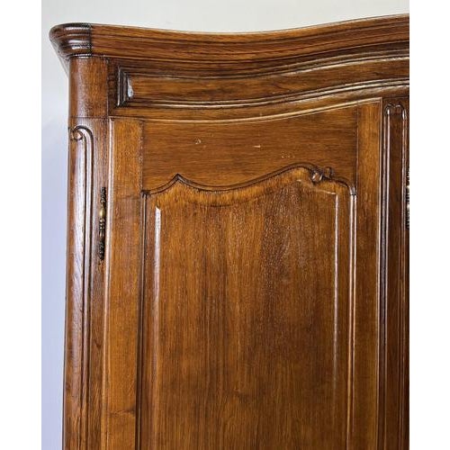 Vintage French Louis XVI Style Wardrobe in Oak For Sale - Image 5 of 11