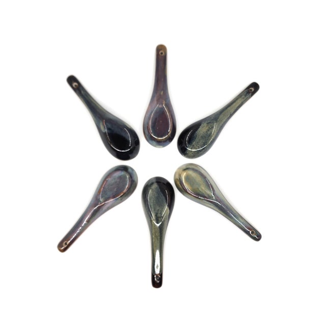Japanese Asian Modern Vietnamese Ceramic Soup Spoons Hand Painted in Multicolor Stoneware - Set of 6 For Sale - Image 3 of 8