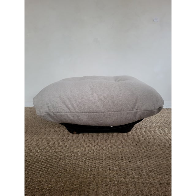 1980s Set of Marsala Armchair and Ottoman by Michel Ducaroy for Ligne Roset, 1980s For Sale - Image 5 of 9