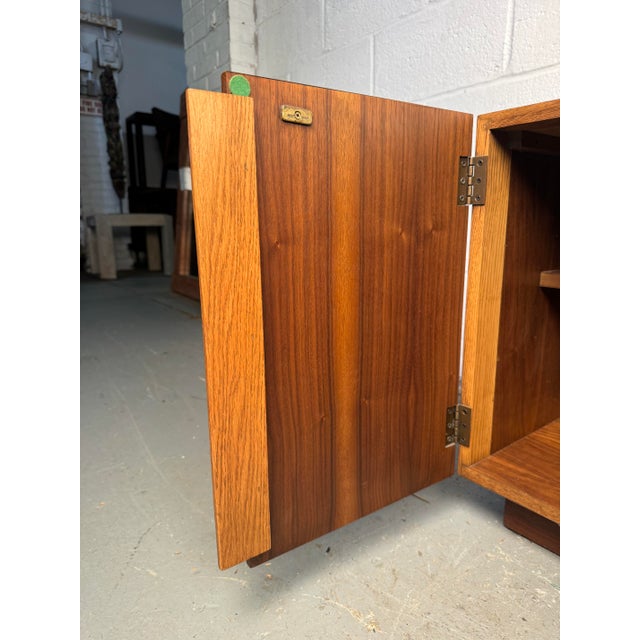 Brown Mid 20th Century Vintage Walnut Cabinet Nightstands by Lane - a Pair For Sale - Image 8 of 12
