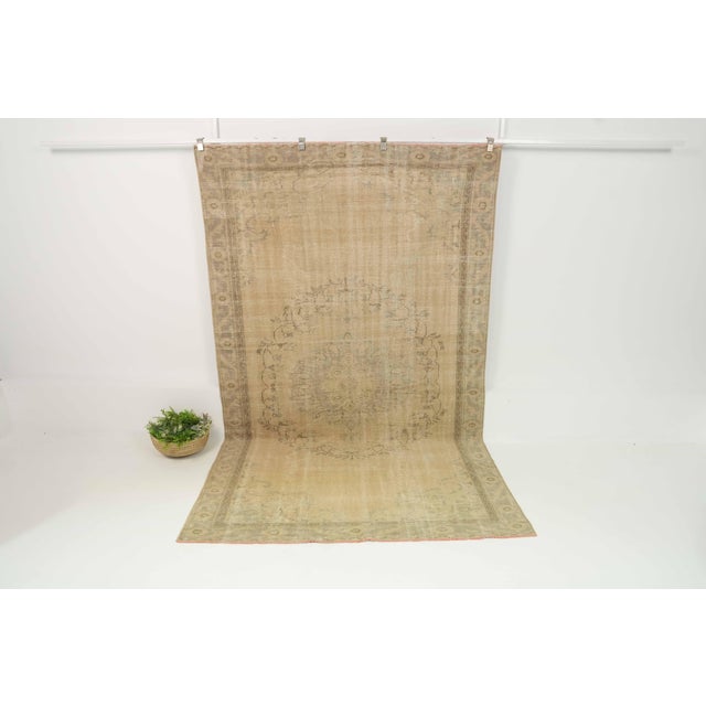Turkish 1970s Vintage Turkish Handmade Wool Cotton Beige Area Rug For Sale - Image 3 of 13