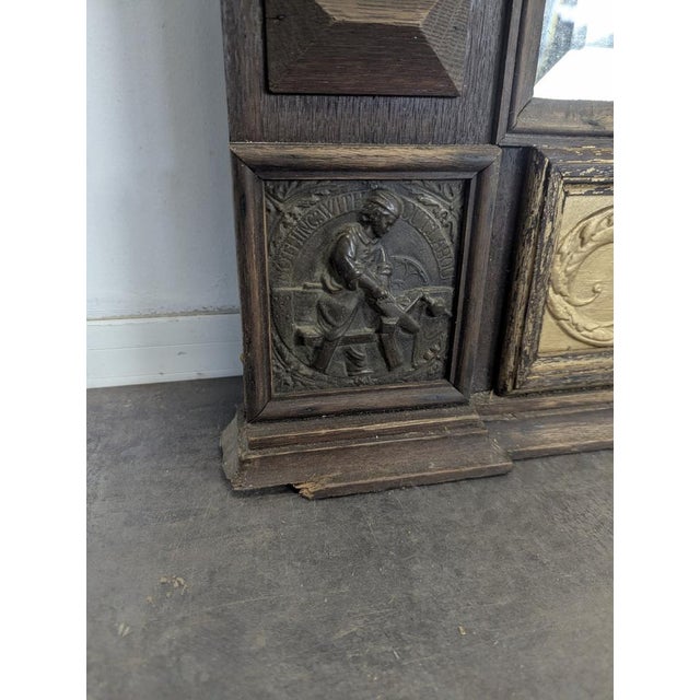 Renaissance Mirror in Wood and Copper For Sale - Image 6 of 10