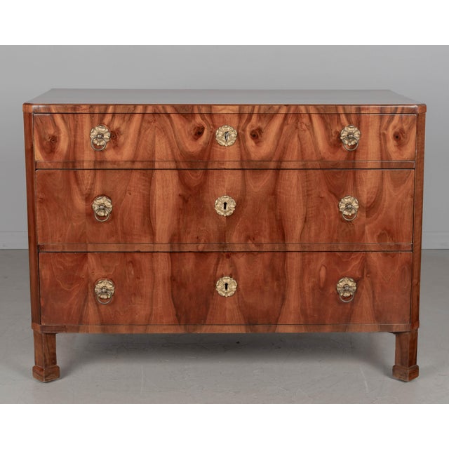 19th Century Biedermeier Commode, Veneer of Walnut For Sale - Image 4 of 11