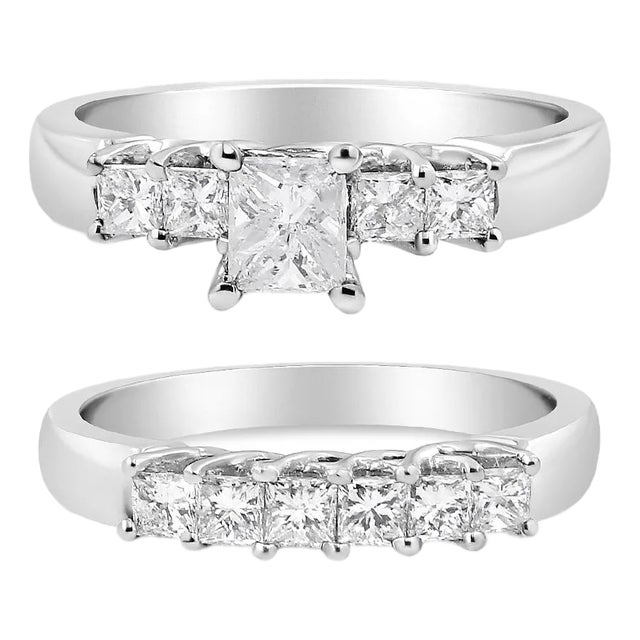 14K White Gold 1 1/2 Cttw 5 Stone Princess Diamond Engagement Wedding Ring Set (H-I Color, SI2-I1 Clarity) - Ring Size 7 For Sale